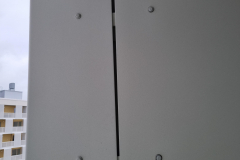 Terassin-alumiinilevytysta-3-krs-pystysauma