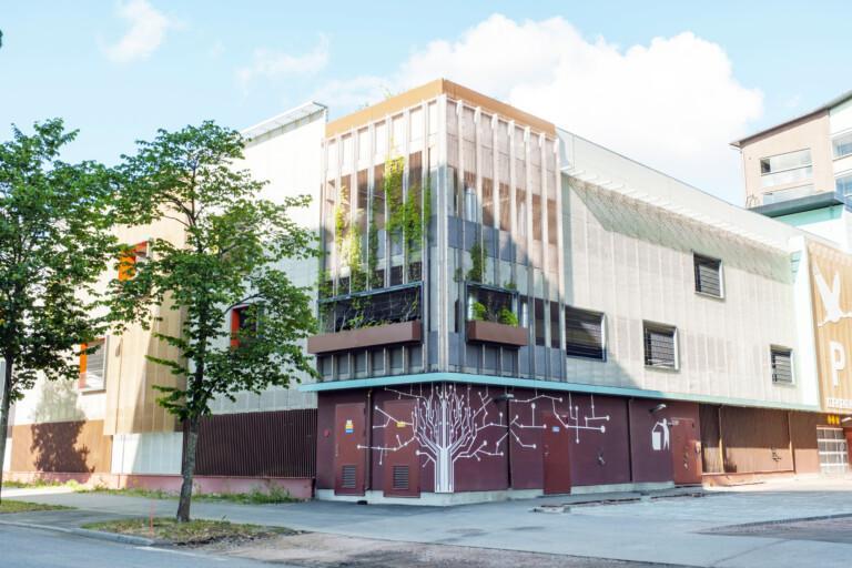 Rälssipuisto 1 -pysäköintilaitos, Vantaa