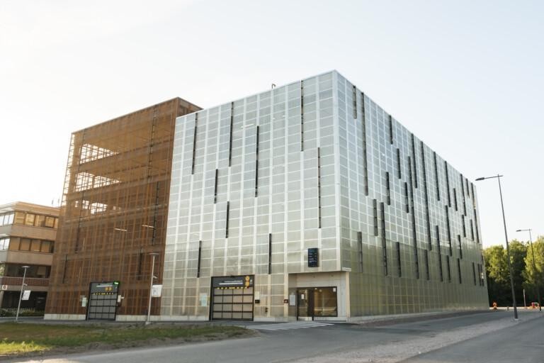 Uusikummun pysäköintilaitos (Vuoritonttu), Espoo